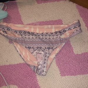 L space bikini bottom